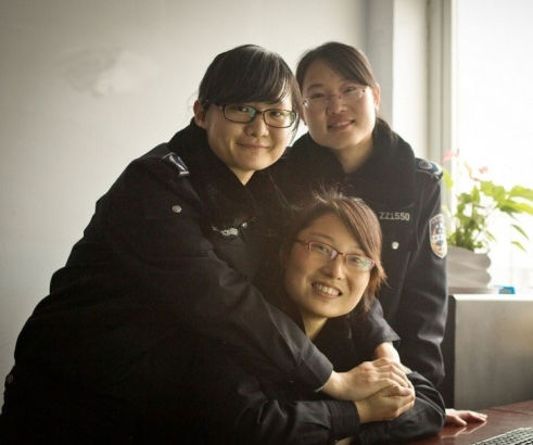 ھͬһ꿼ˮִǹܵĴѧռĿǰˮǹԱ97.4%һʻϵŶӡЩѧǷѧרҵҵרҵǿ¸Ͻϸճͬʱᡢ˼·¡ͨǿʱгϵĺ÷