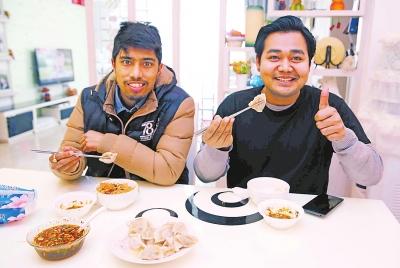 43名外国留学生漯河过春节 感受河南人的热情